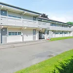 Ξενοδοχείο Campanile Vichy -