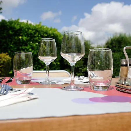 Hotel Campanile Vichy - 3*