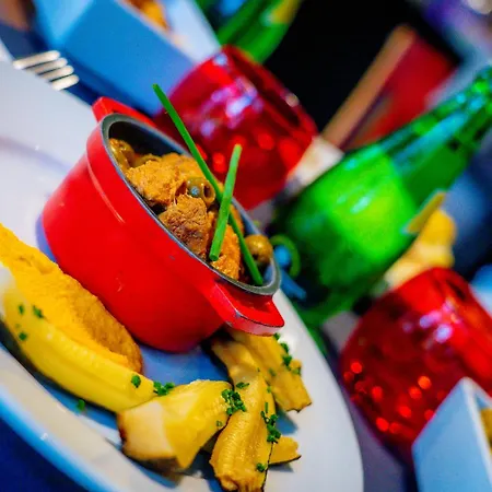 Campanile Vichy - 3*