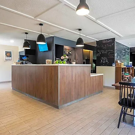 Hotel Campanile Vichy -