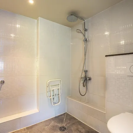 Campanile Vichy - 3* بيلريف-سور-اليي